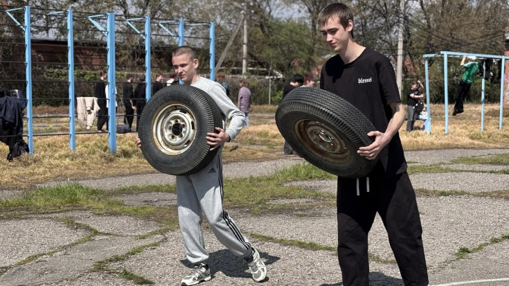 Военно-спортивная эстафета 1